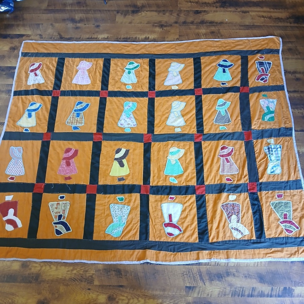 Vtg Sunbonnet Sue Dutch Bonnet Girls Quilt 92x77" Handmade Appliqué Blanket READ